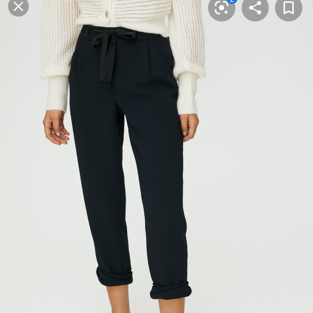Aritzia Black Tie-Waist Tapered Trousers